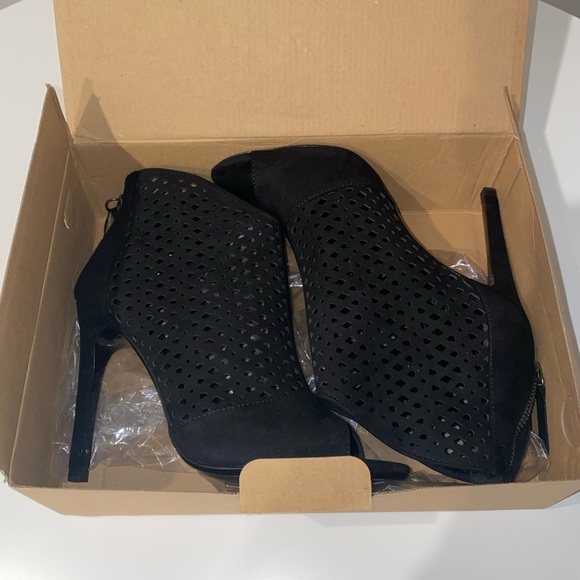 Zara Peep Toe Mesh Heels - Picture 4 of 7